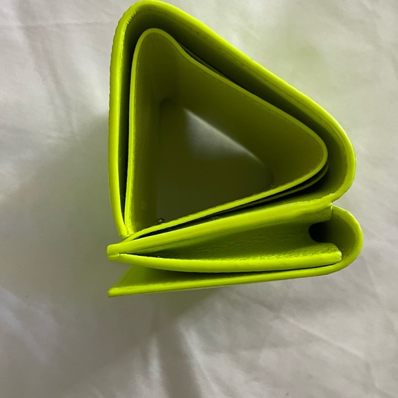 All New BALENCIAGA Wallet - Picture 3 of 4